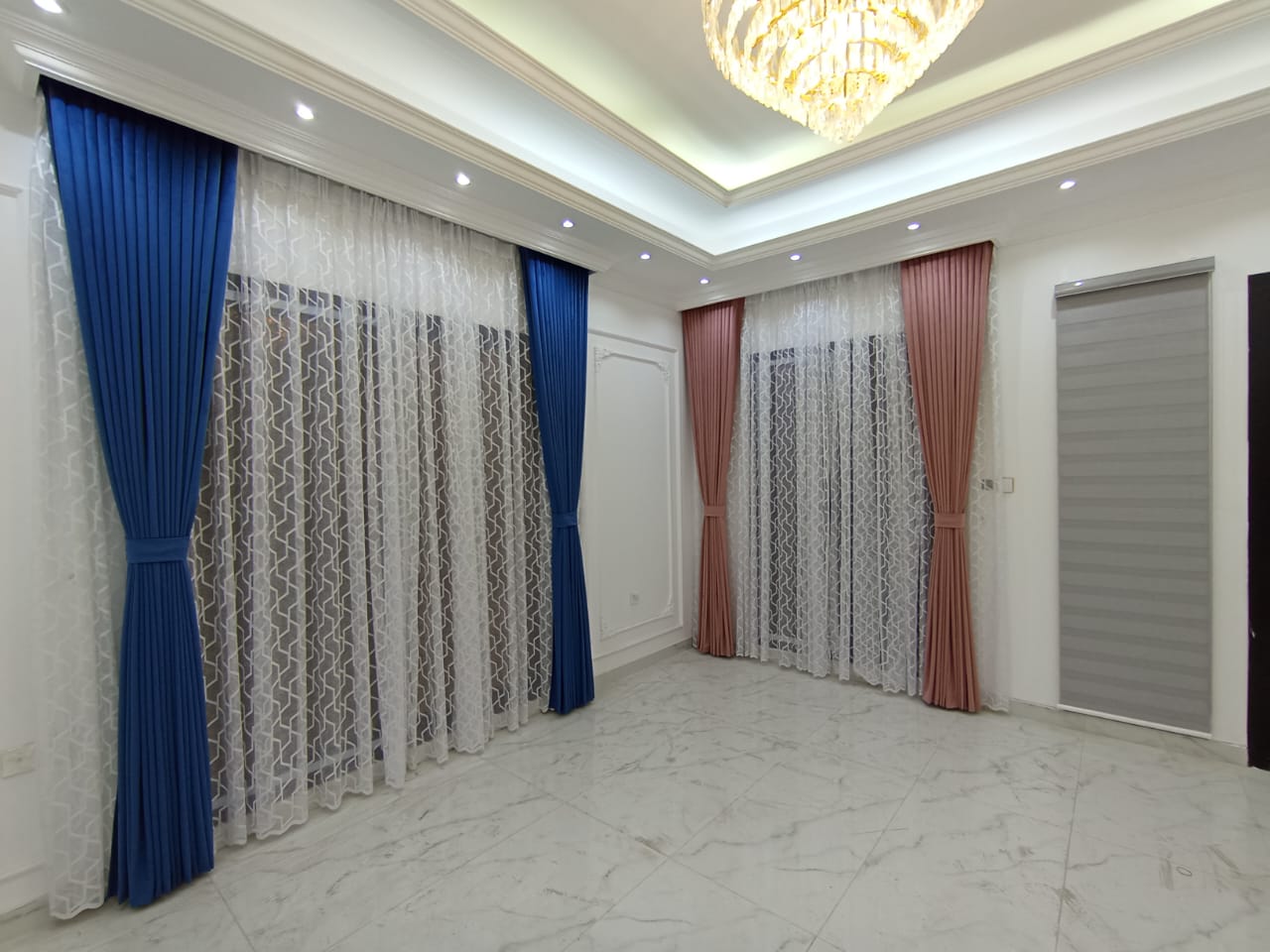 Motorized Curtains - Arshi Blinds and Interior Decor